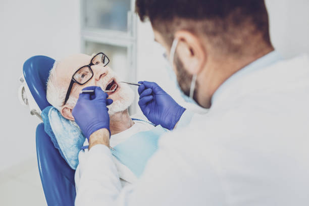 Best Emergency Tooth Extraction in Dinuba, CA